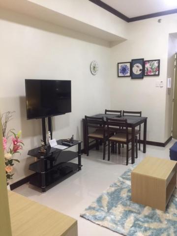 Wind Residences Tower 4 18Th Floor Tagaytay City Exteriör bild