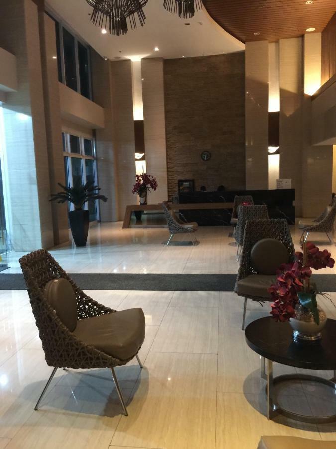 Wind Residences Tower 4 18Th Floor Tagaytay City Exteriör bild
